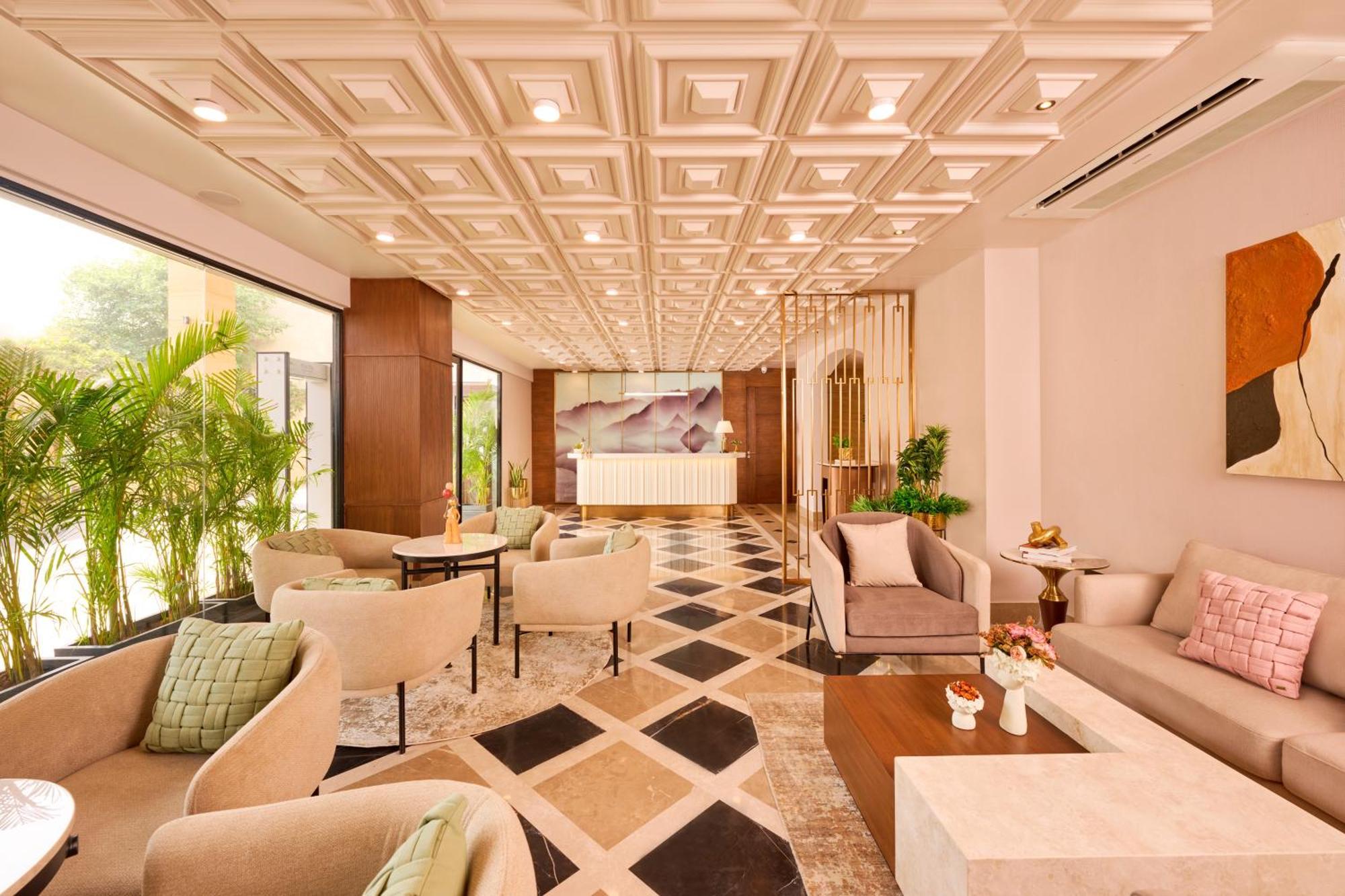 Iris Sarovar Portico Gurgaon Exterior photo