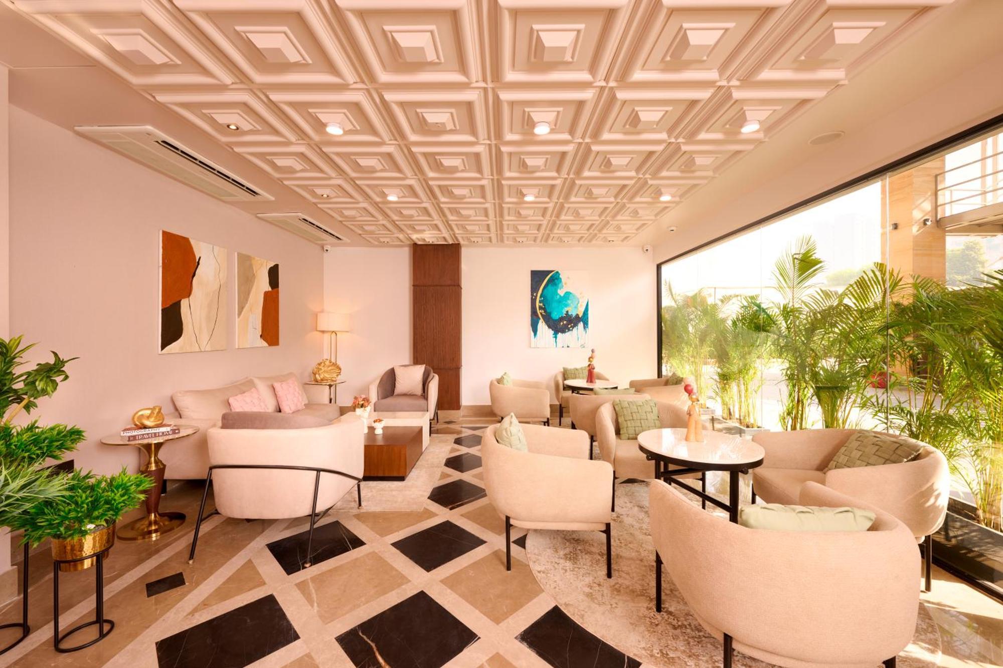 Iris Sarovar Portico Gurgaon Exterior photo